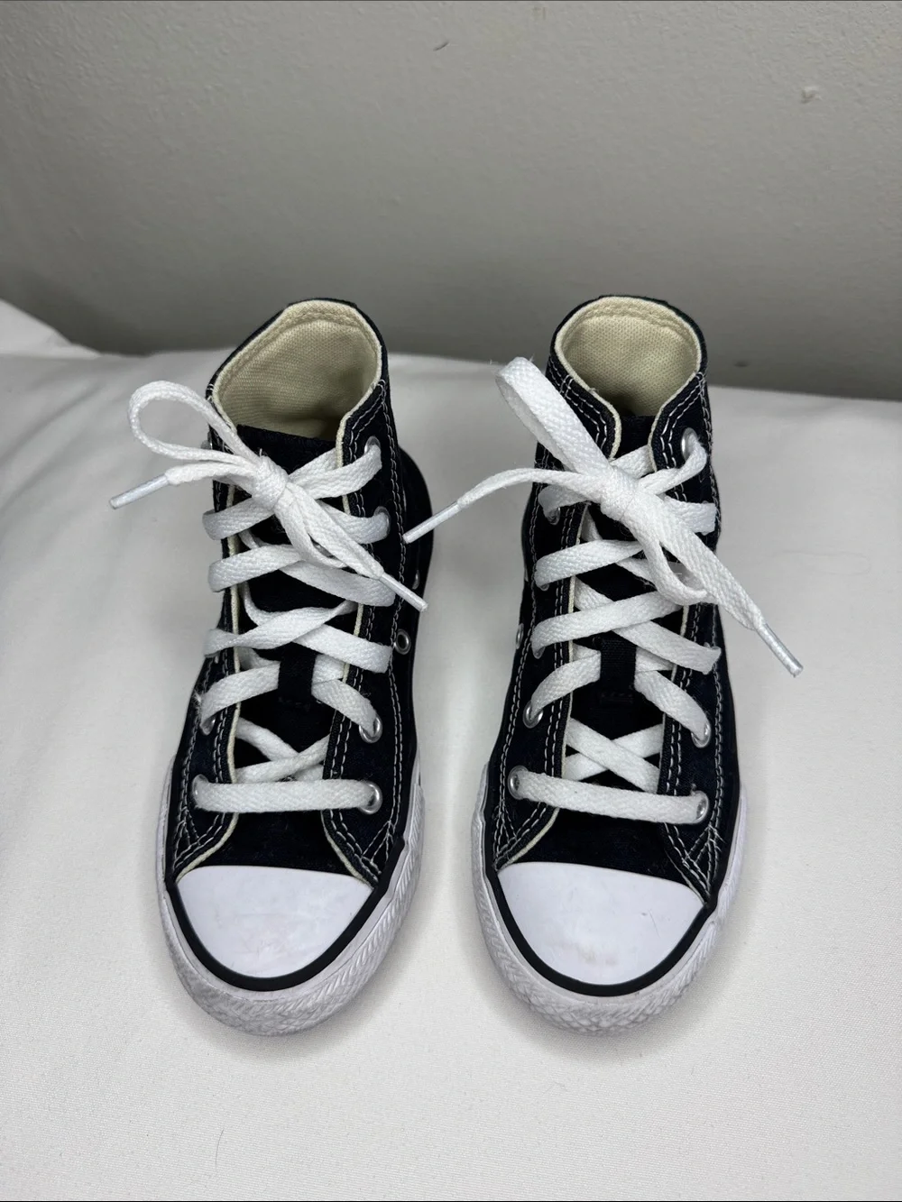 Converse Chuck Taylor All Star Classic - Kids Sz 12. Black and White. Iconic.